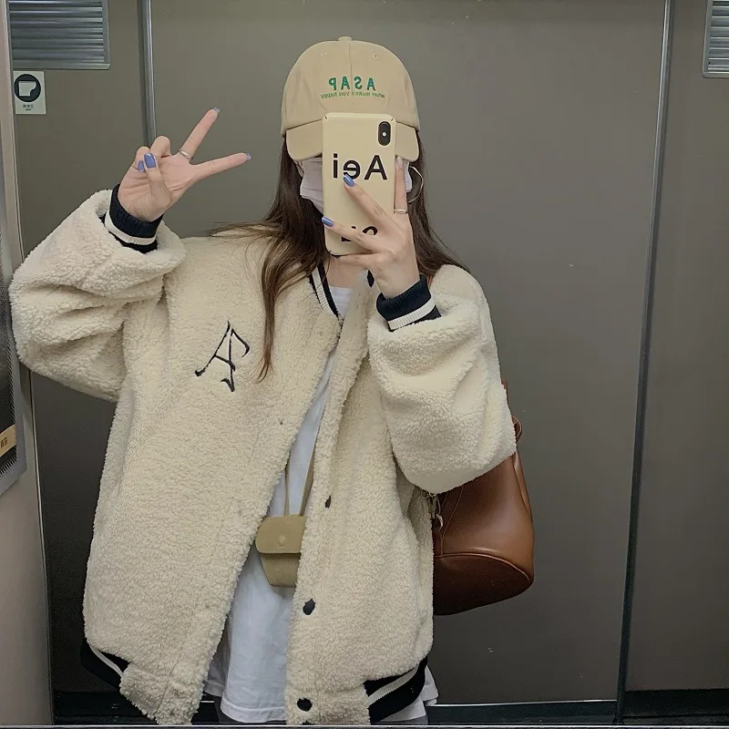 Sweet Girl 2023 New Lamb Wool Quilted Baseball Uniform Jacket Female Autumn and Winter Korean Loose Warm Thick Furry Jacket