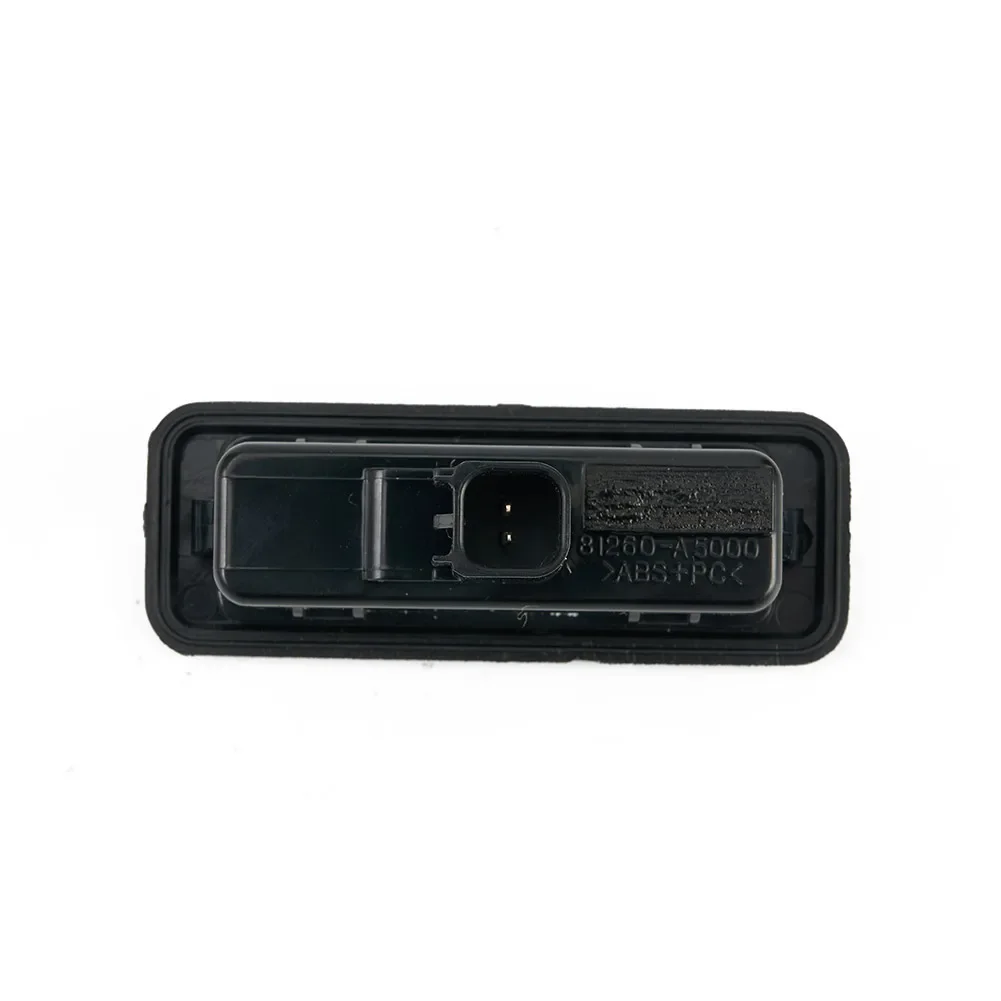 Кнопка открывания замка багажника для Hyundai I30 GD Elantra GT Avante 81260-A5000