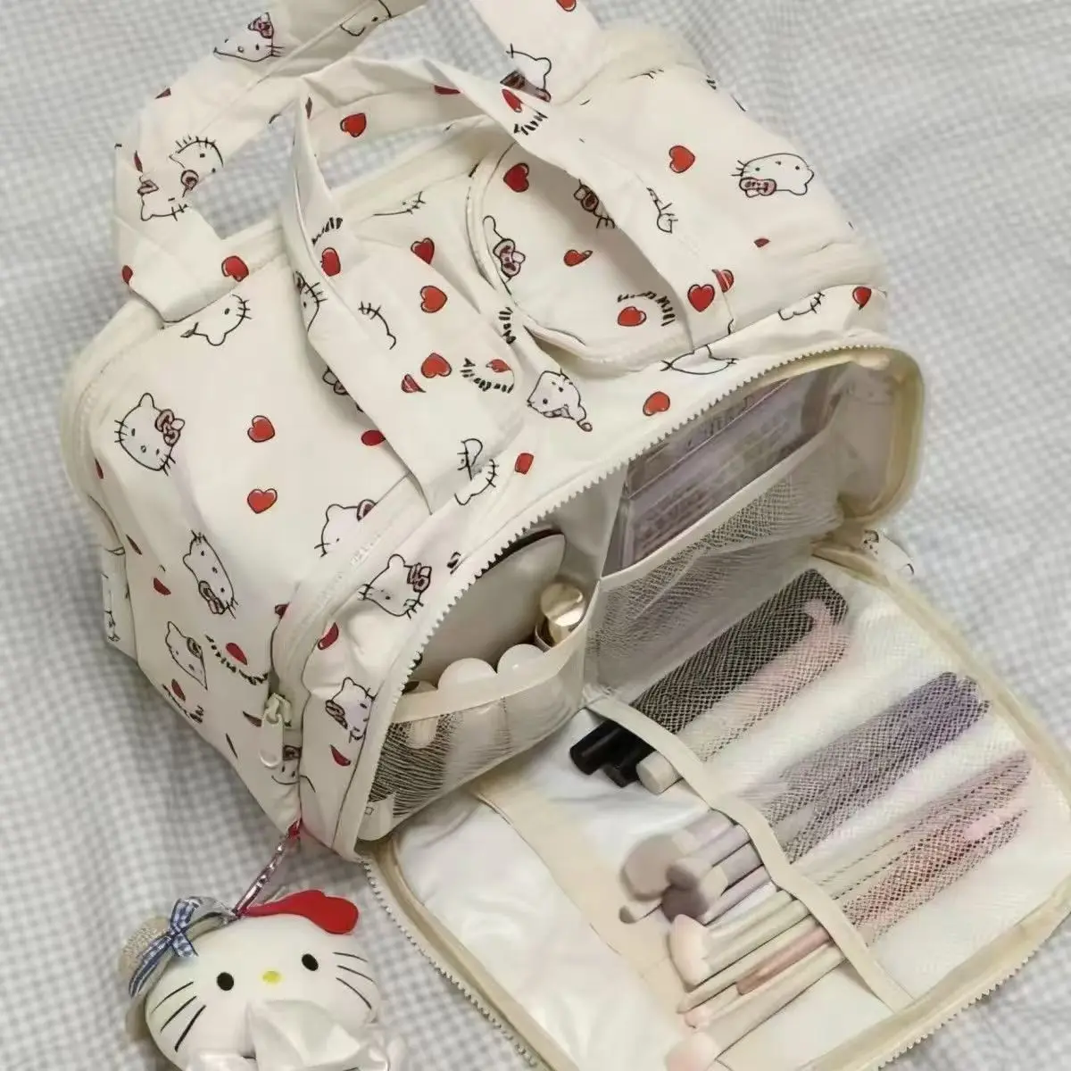 Фото Сумка-кроссбоди Kuromi Cinnamoroll, милая мультяшная стеганая сумка через плечо для девочек-студенток, новая, большая вместимость, на одно плечо №1