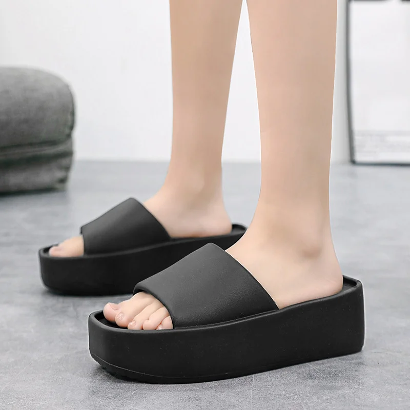 Net-red brick 6CM one line mop for women in 2023 summer new women's fashionable outerwear waterproof platform thick bottom solid