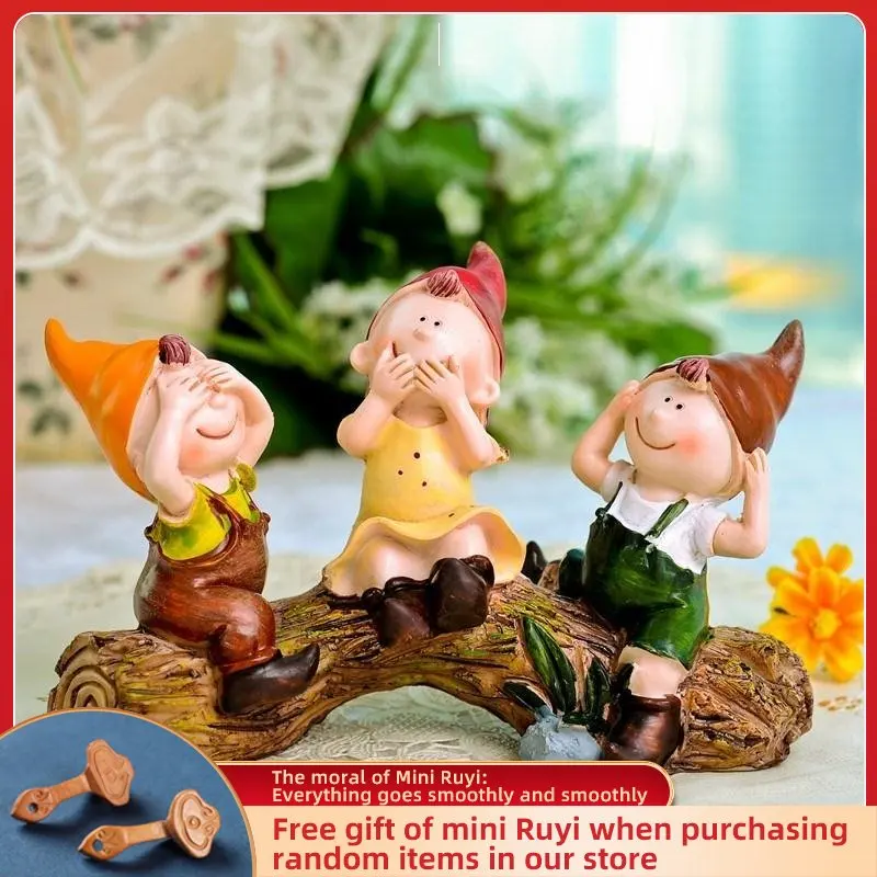 

Resin Cartoon Cute Three Girl Car Ornament Micro Landscape Bonsai Decoration Desktop Creative Trinket Home Accessories Figurines