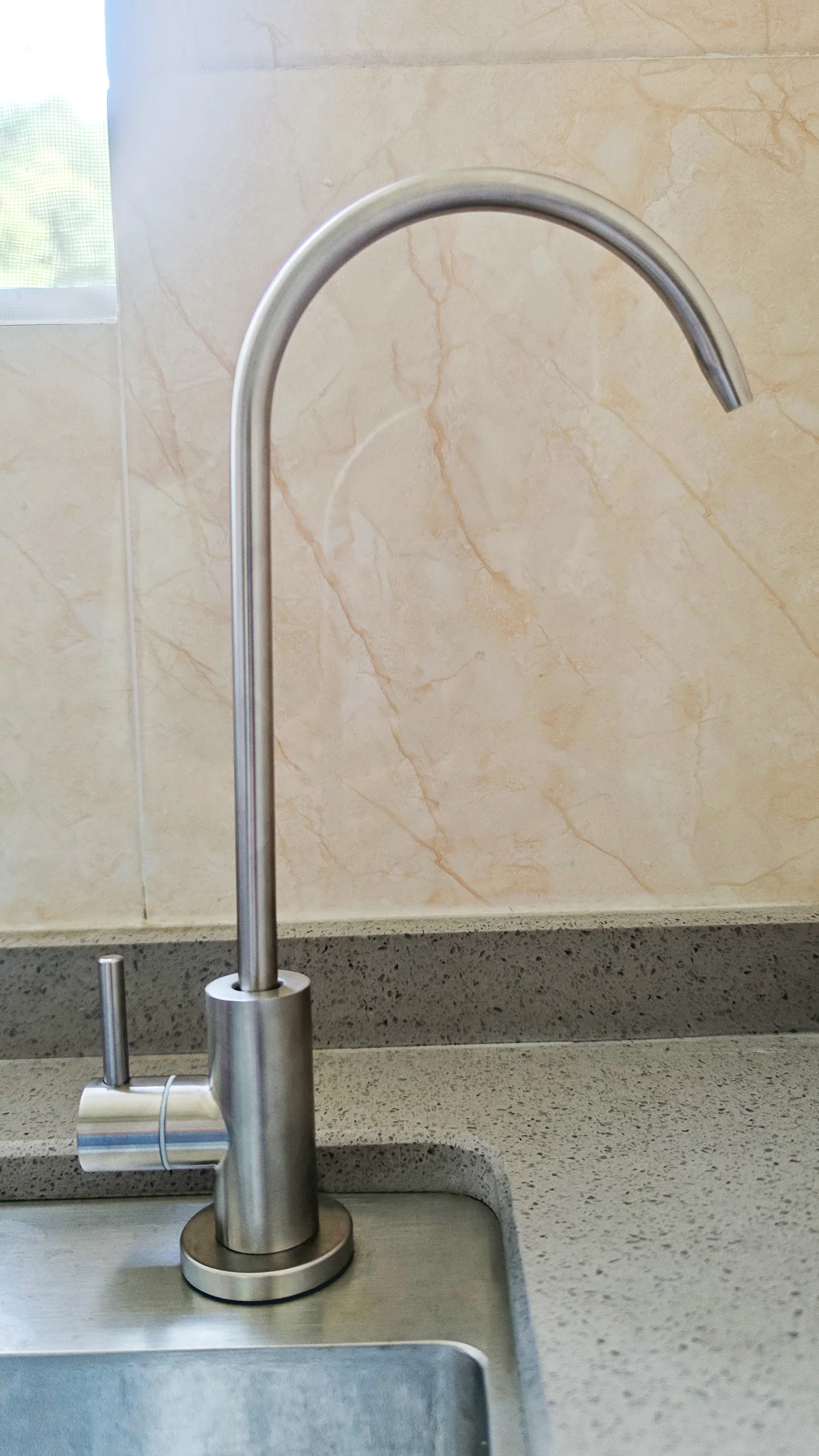 Кран с фильтром для питьевой воды рисунок 1 из 3 кранов функцией Hover to zoom RO блоков