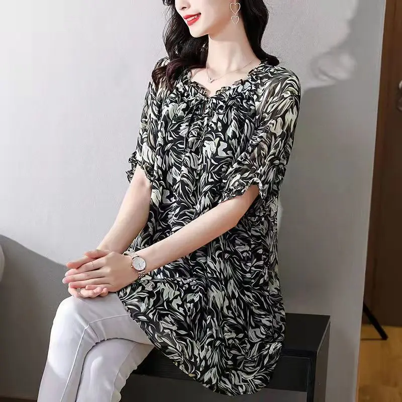 Рисунок 3 - Женская шифоновая блузка с оборками