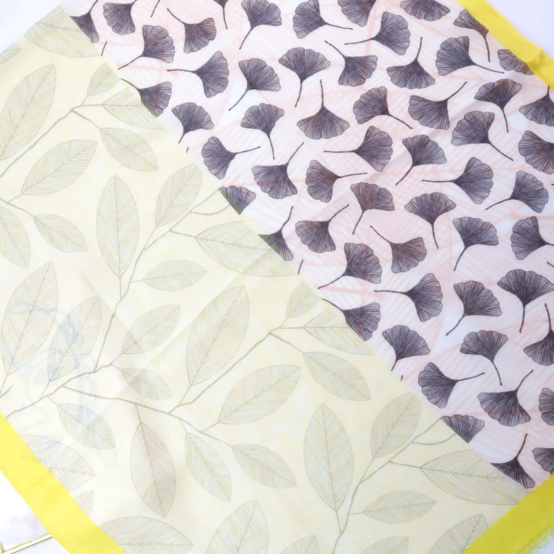 Новинка 2018 красивый шарф с бахромой и принтом листьев гинкго шали Женский