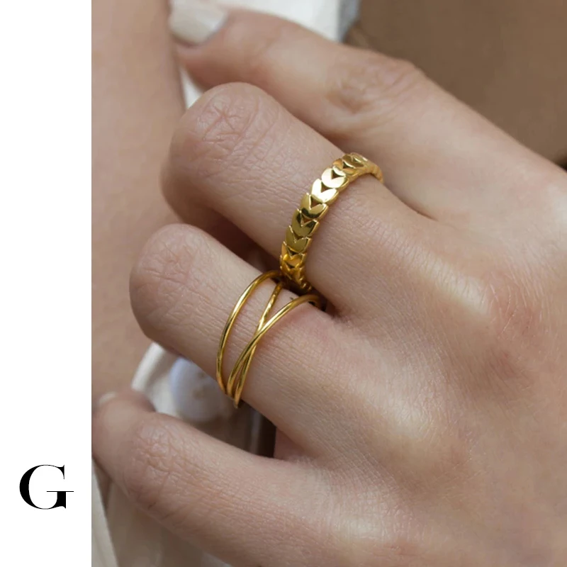 

GHIDBK Minimalist Designed Olive Leaf Titanium Steel Rings Dainty Irregular Plant Rings for Women Delicate Ins Street Style Ring