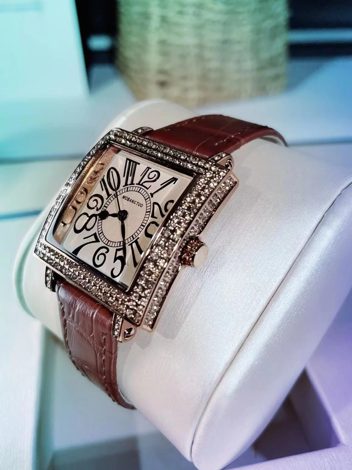 

Women Quartz Watch Rectangle Square Dial Iced Out Bezel Brown Leather Casual Female Wristwatch Support Dropshipping Wholesale