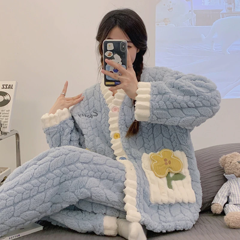 

Plush Thick Warm Sleepwear Flannel Winter Homewear Set 2023 New Pajama Women's Autumn Winter Loungewear Coral Velvet Cute Sweet