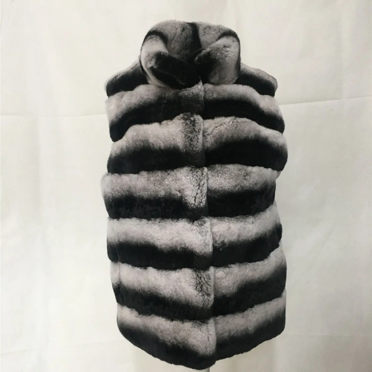 real natural  real rex rabbit fur vest stripes chinchilla color  210737