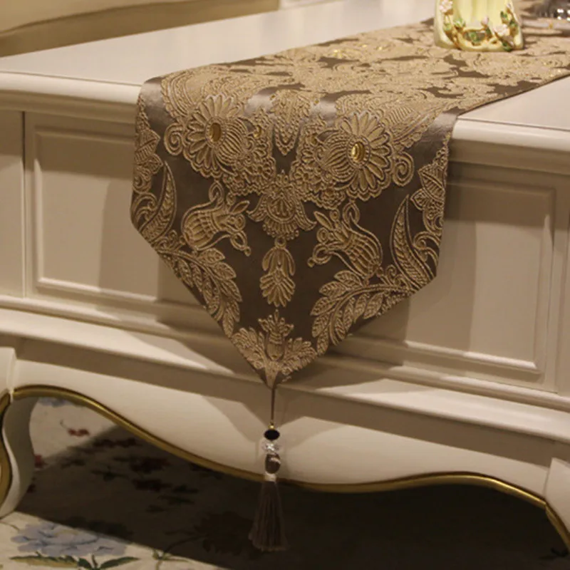 

European Embroidered Floral Table Runner Luxury Modern Rice White Table Flag Decor for Dining Table Shoe Cabinet with Tassels