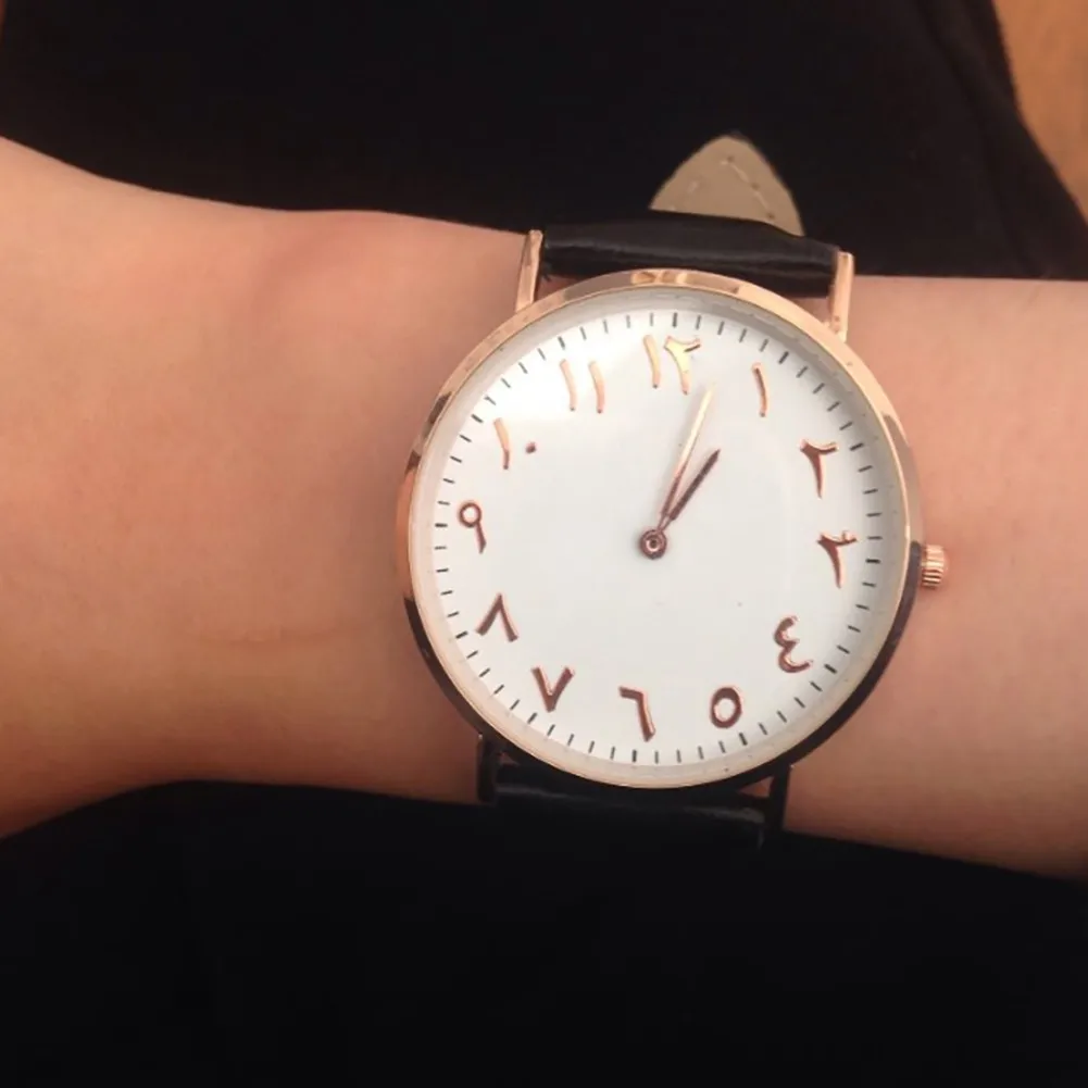 

HEL_Fashion Arabic Analog Round Dial Men Women Quartz Faux Leather Band Wrist Watch