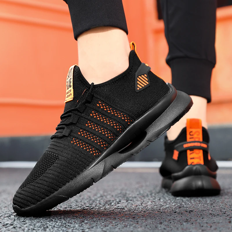 Breathable Men Skateboarding Shoes Thick Sole Sneakers Zapatillas Hombre Male Sport Shoes Rubber Comfortable Mens Flat Boots New