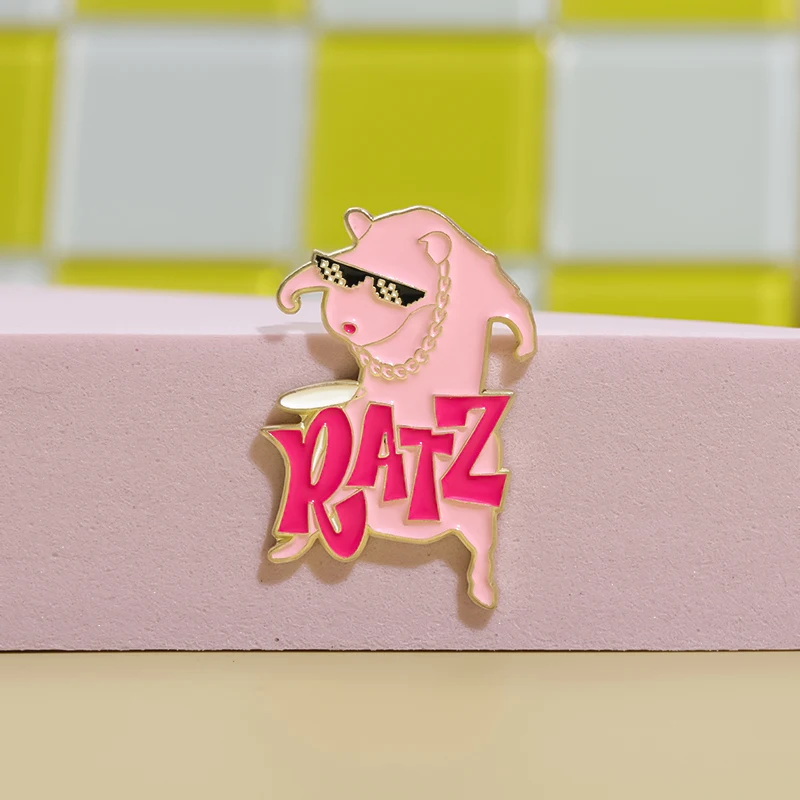 Милые металлические броши с изображением розовой крысы