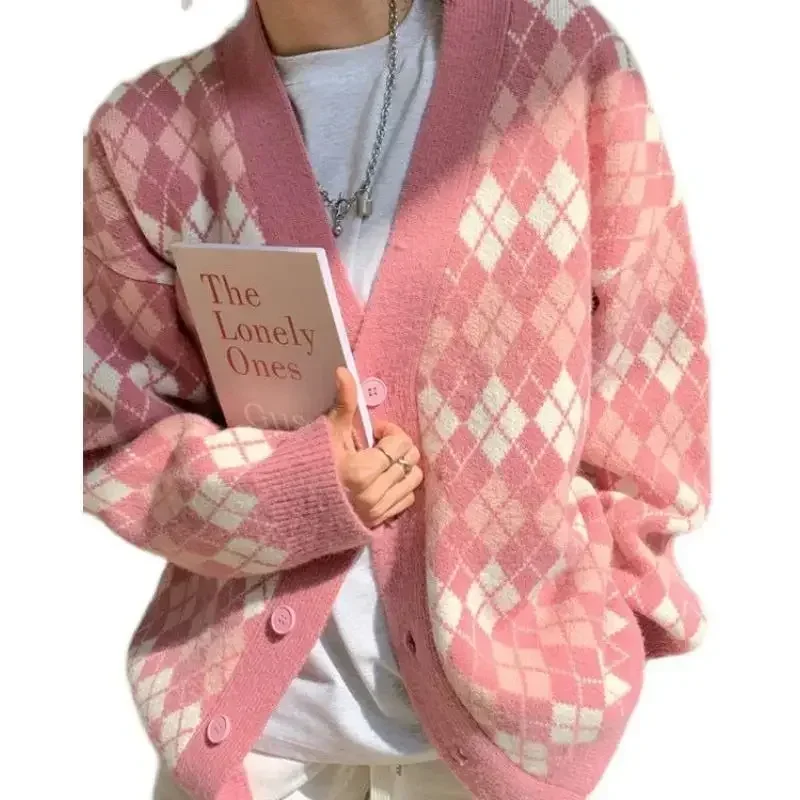 Женский трикотажный кардиган в клетку розовый свитер уличном стиле Осень-зима 2024