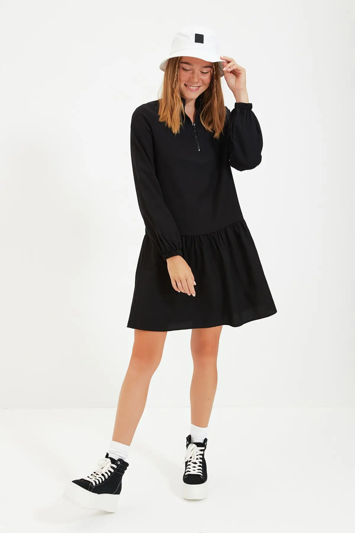 

Trendyol Zip Detail Flounces Dress TWOAW22EL0180