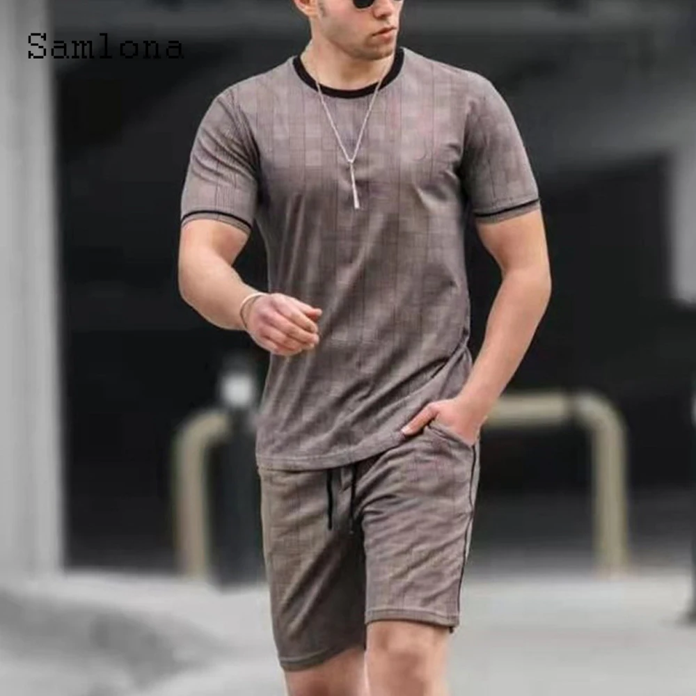

Plus Size Men Fashion Two Pieces Outfit Short Sleeve Top and Shorts Sets Sexy Mens Clothing 2022 Summer 3D Print Tracksuit Set