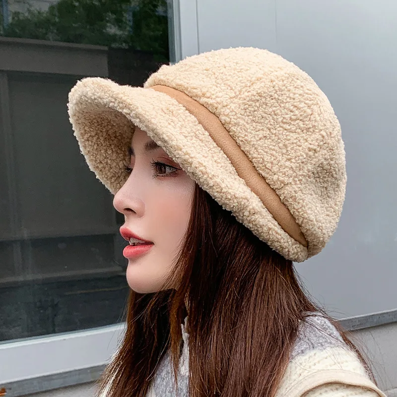 

Новая Ретро шерстяная женская шапка, модная ветрозащитная теплая шапка, уличная Кепка контрастных цветов, Кепка с козырьком, уличная теплая...