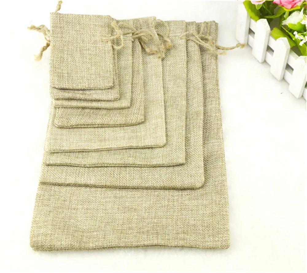 

50Pcs/lot Vintage Natural Burlap Hessia Gift Candy Bags Favor Gift Pouch Jute Gift Bags Jewelry Package Wedding Party Decoration