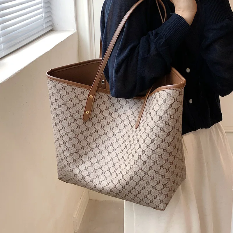

Toptrends 2 шт. / Комплект Большие сумки-шопперы для женщин 2023 Роскошная дизайнерская сумка для покупок через плечо Женские сумки из искусственной кожи