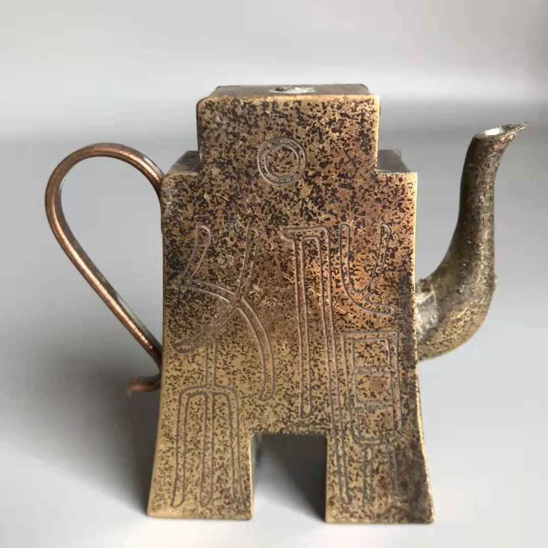 

collections Qing Dynasty old copper teapot,Rusty