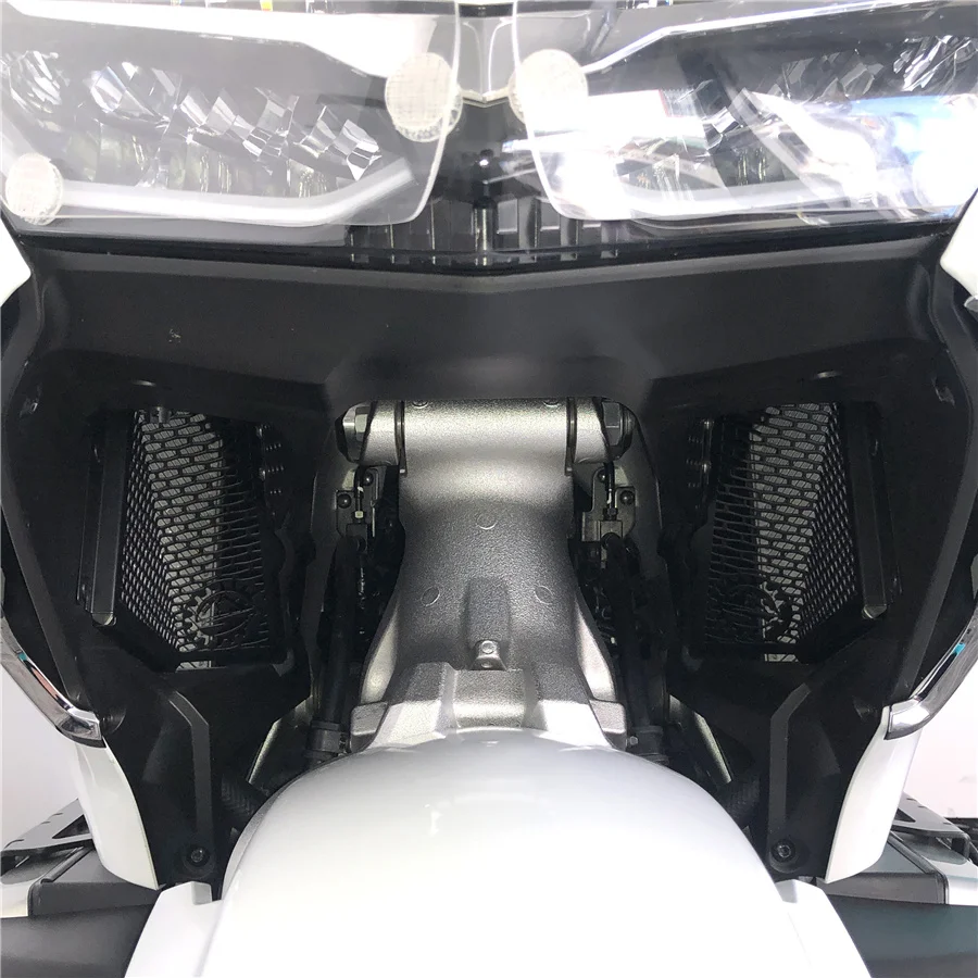 

PANICAL GL1800 Water Tank Protection Net Front Grid Net For Honda Gold Wing GL 1800 F6B 2018-Newer Black Silver Stainless Steel