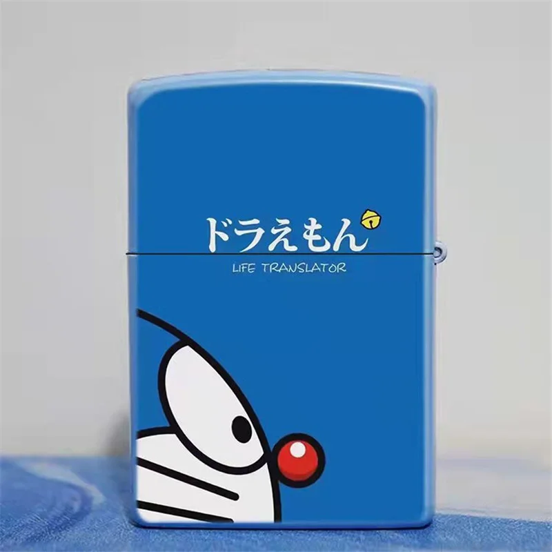

Doraemon Зажигалка оболочка керосиновая подкладка не входит в комплект Зажигалка кавайная аниме серия ветрозащитная металлическая зажигалка ...