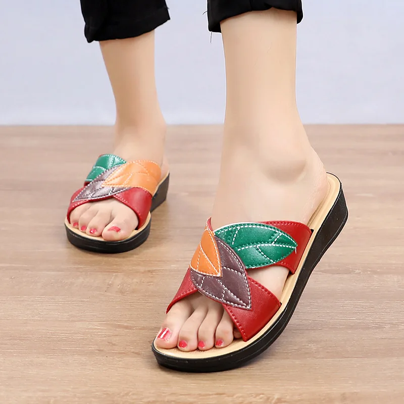 

Summer Slippers Women Home Anti-skid Middle-aged and Elderly Mother Leisure Sandals Wear Thick Soft Soled Slippers Outside