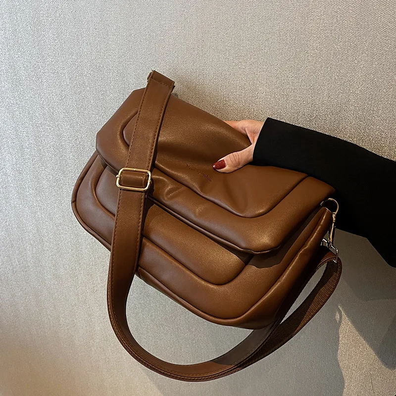 

High Quality Bag Women's 2022 Autumn and Winter Popular New Fashion Versatile Messenger Fashion Shoulder Small Square Bag