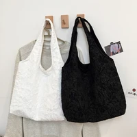 large capacity shopping bag fashion canvas bag black and white artistic sense ladies bagpleatedpattern singleshoulderbag