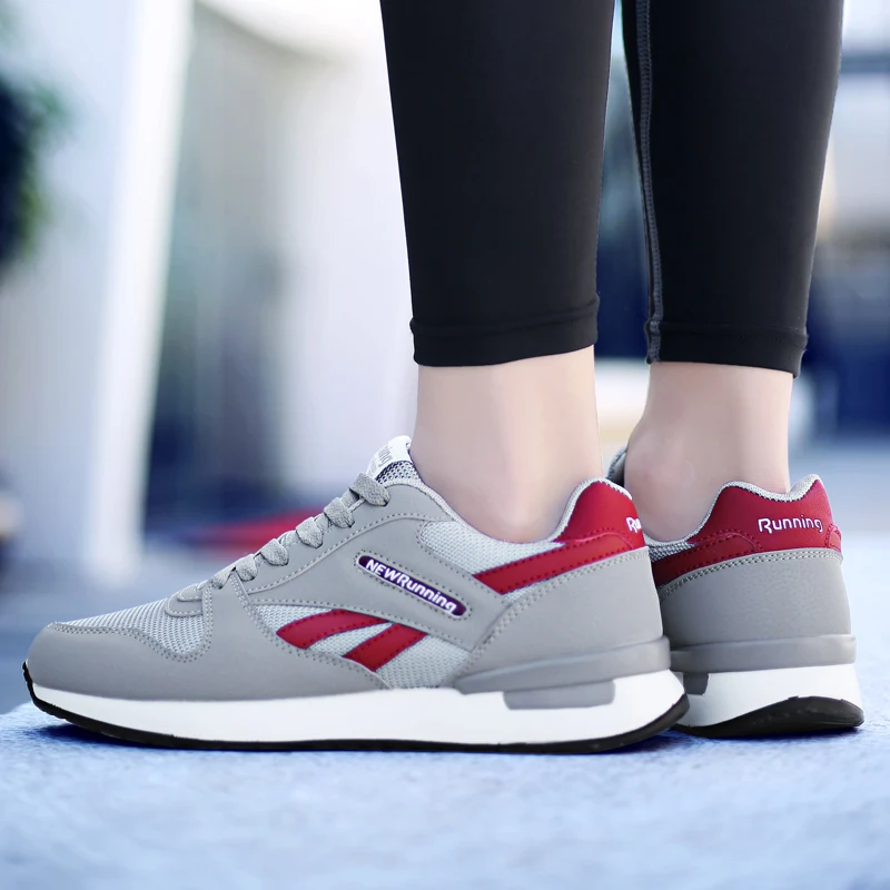 Fashion Women's Men's Running Shoes Comfortable Trainers Sport Shoes Male Run Sneakers Breathable Mesh Men Sneakers basket homme