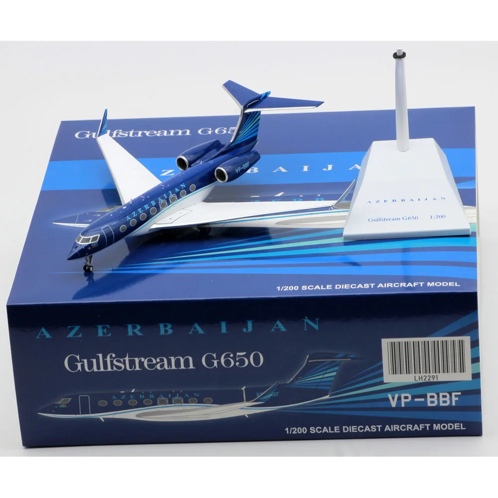 Коллекционный самолет из сплава LH2291 подарок JC Крылья 1:200 Азербайджан Gulfstream G650