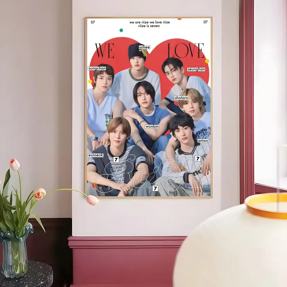 Постер Kpop Band R-Riize: элегантные и доступные по цене настенные наклейки для общежития, гостиной и спальни. (art.: 3920d8f1eed21) - 3920d8f1eed21