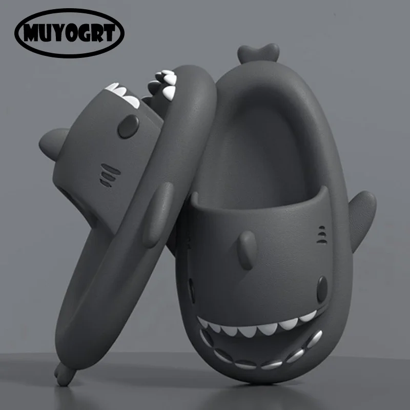 

2023 New Men Fashion Slippers Shark Slides Indoor Household Summer Beach Ourdoor Slides Ladies Slipers Platform Cute Mules Flats