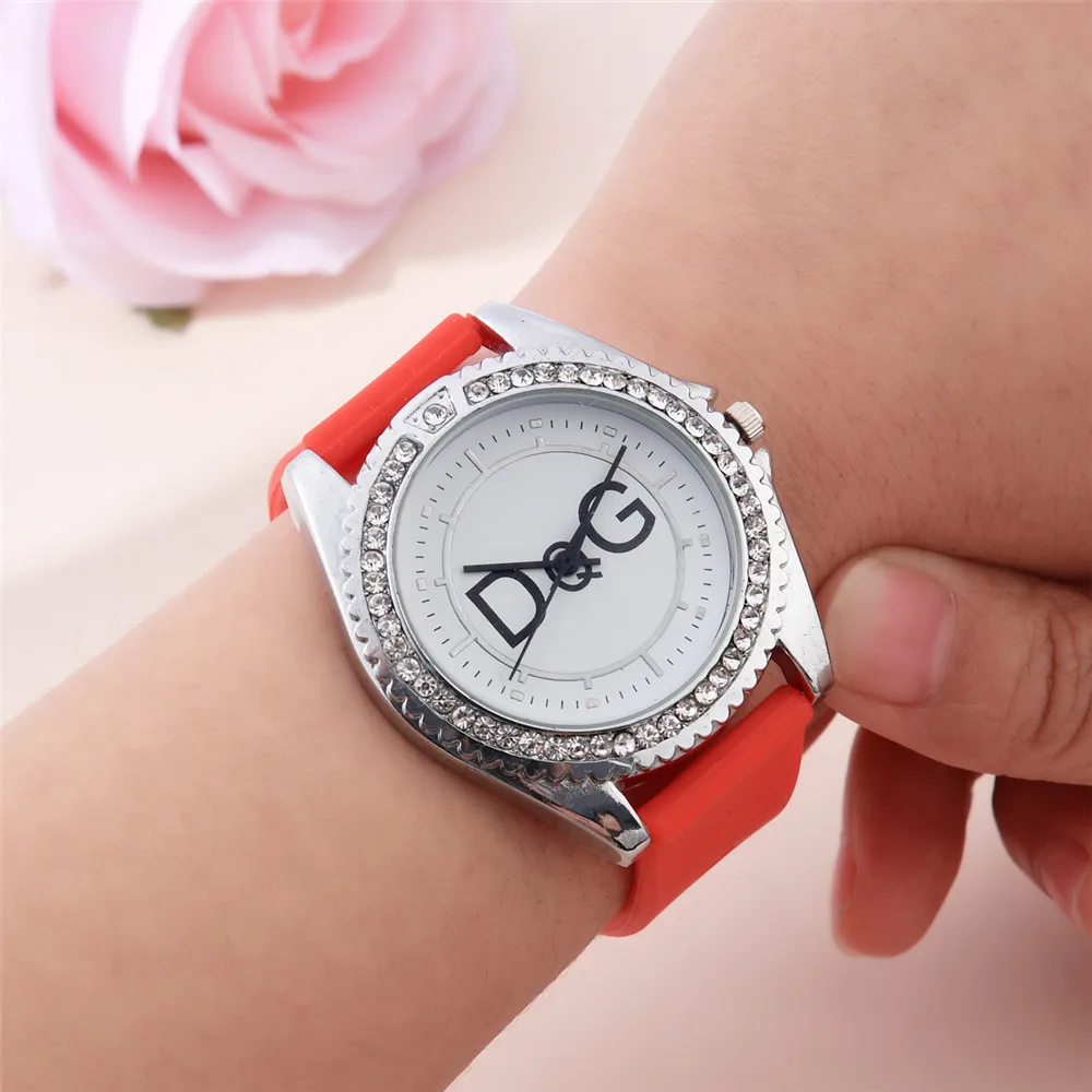 Women's Fashion Diamond Top DQG Luxury Brand Watches Casual Sport Watch For Women Ladies Silicone Quartz WristWatch Montre Femme