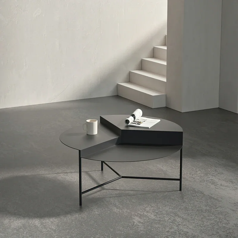 Железный круглый чайный столик современный простой для маленькой квартиры дома
