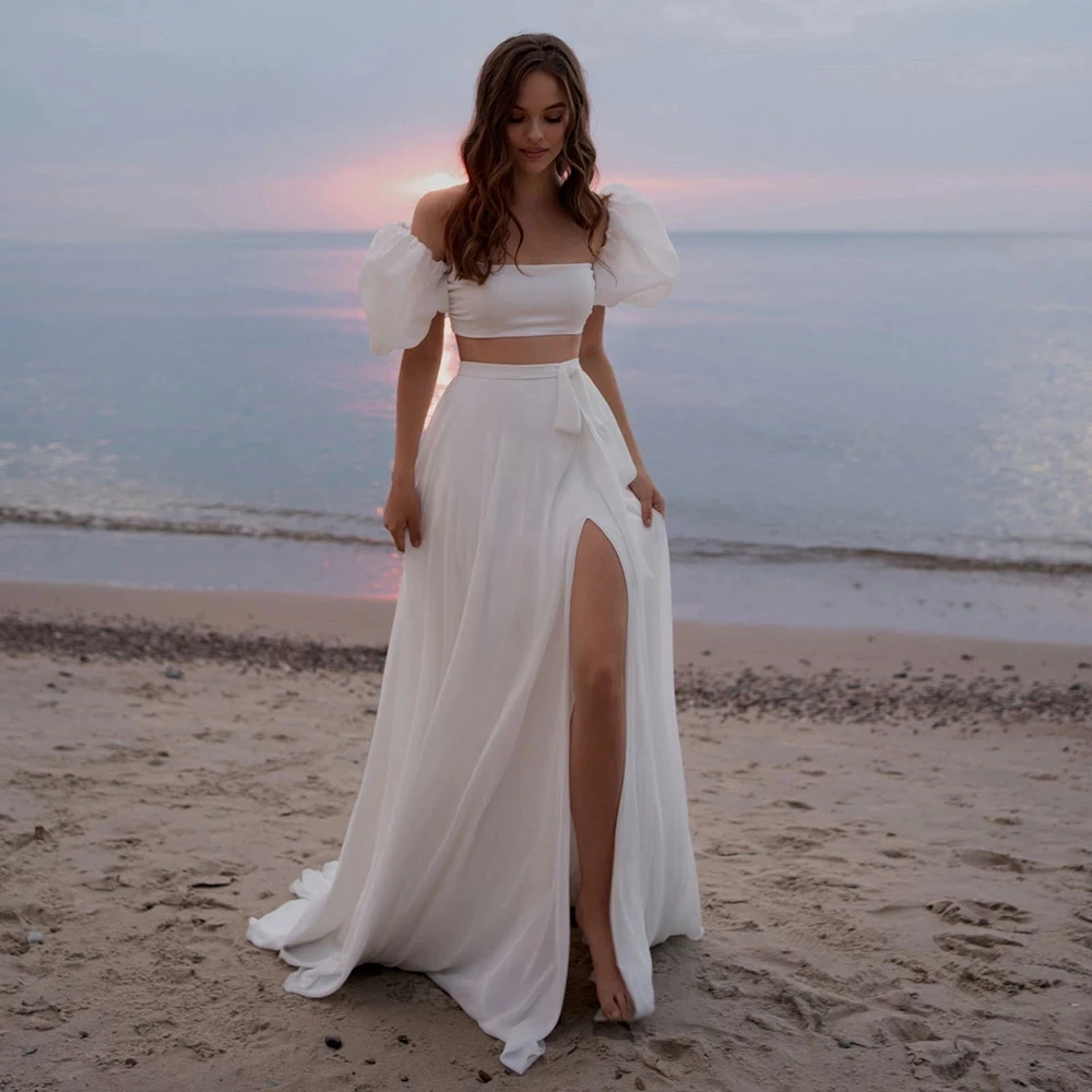

Boho 2 Pcs Wedding Dresses with Split Chiffon Beach Bridal Gown Strapless Short Puffy Sleeve Robe De Mariee