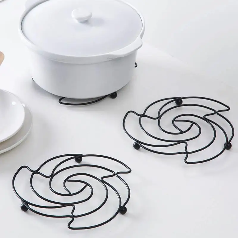 

Creative Iron Placemat Pan Pot Mat Holder Stand Thermal Heating Rack Round Kitchen Tools Placemats Cookware Mat Drink Coaster