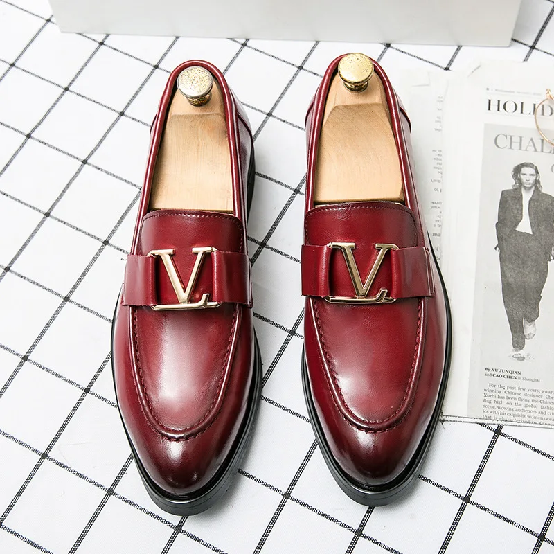 

2022 Spring and Autumn New Business Formal Casual Shoes Large Size 38-48 Metal Buckle Wedding Men Men Designer Shoes