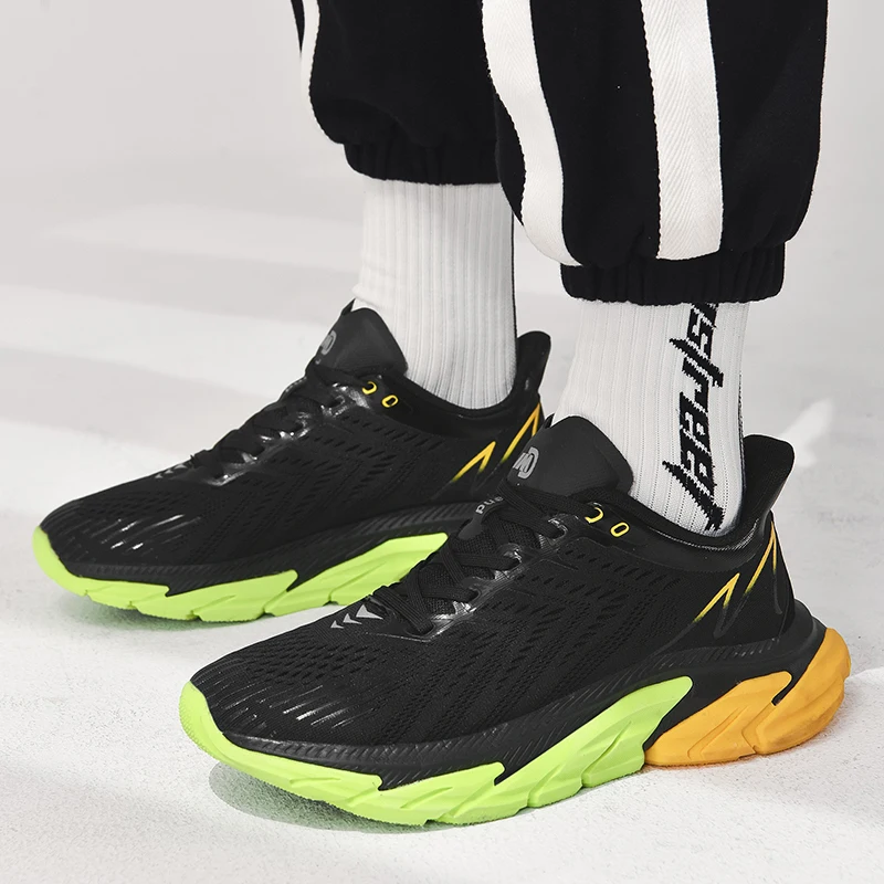 Men sneaker Lightweight Cushioning Outdoor Road Running Shoes Sport Shoes Elastic Men Walking Tenis Masculino Zapatilla Hombre