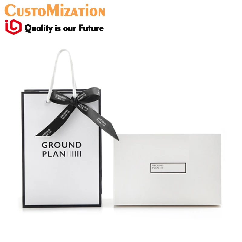 Подарочная коробка на день рождения маленькая свежая положительная