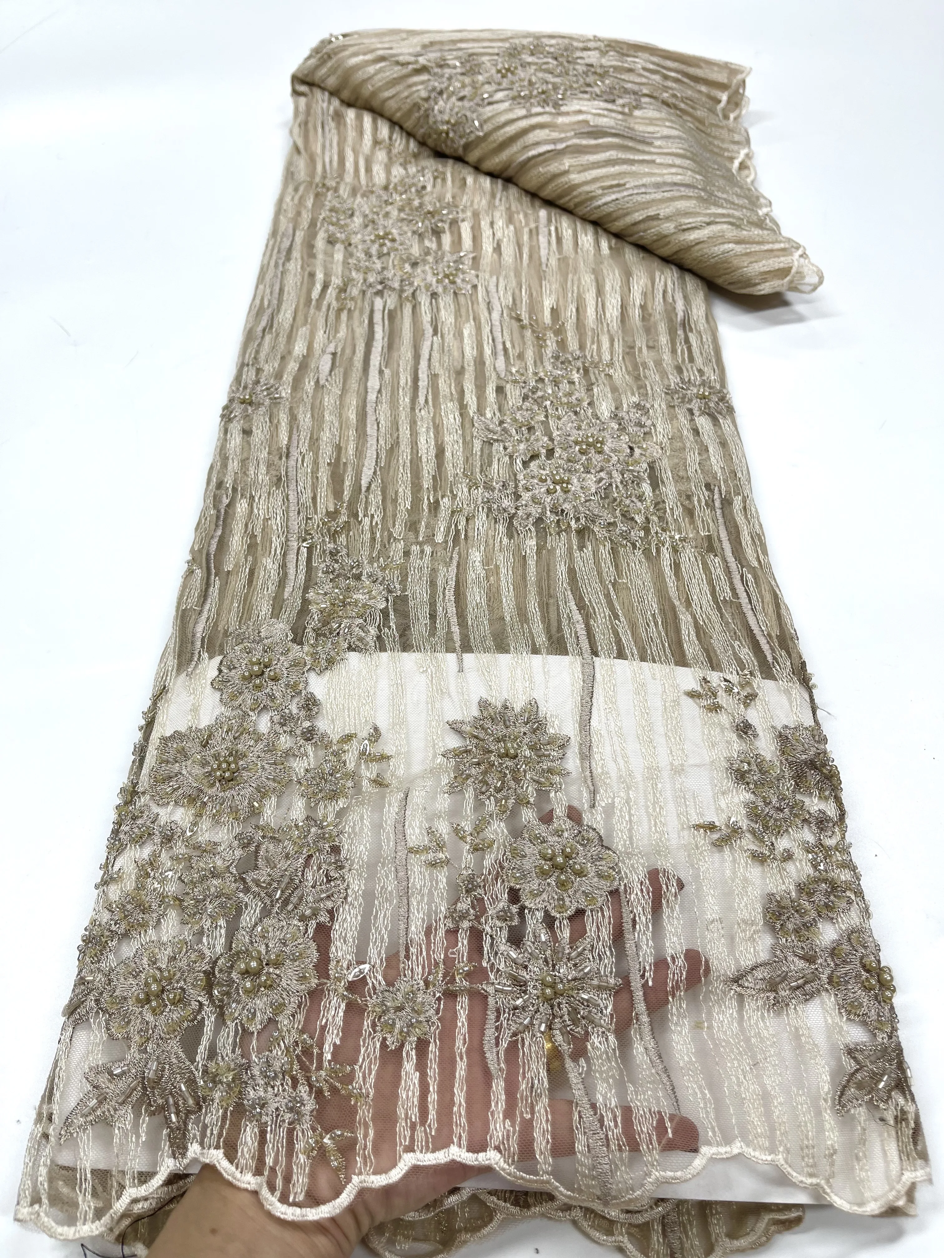 

2022 African Jacquard Lace 5 Yards Fabric Nigerian High Quality Brocade Gilding Embroidered Fabric For Women Wedding Evening