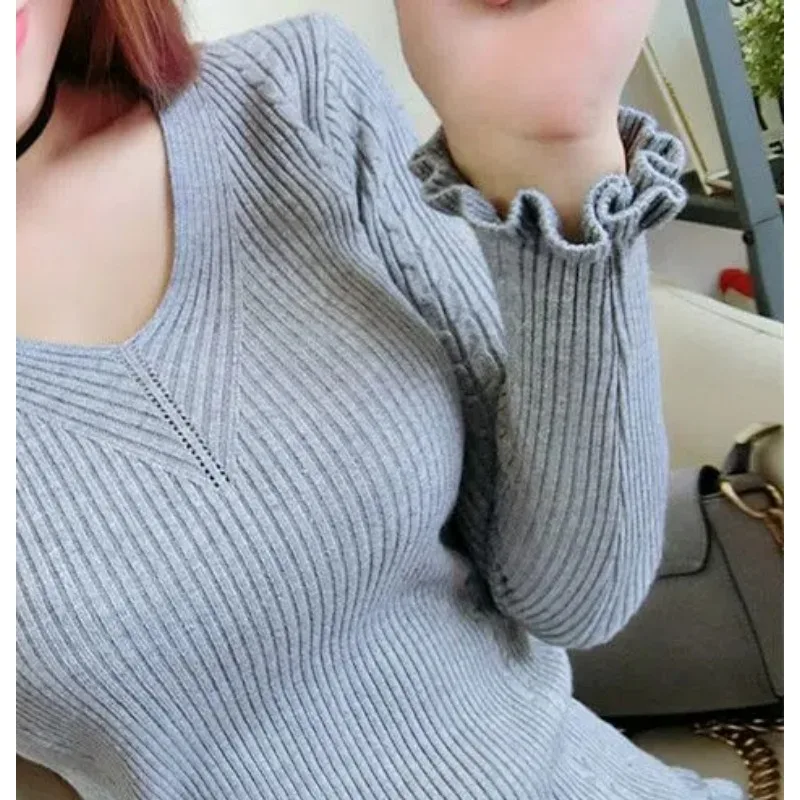 Женский трикотажный пуловер с V-образным вырезом и длинным рукавом