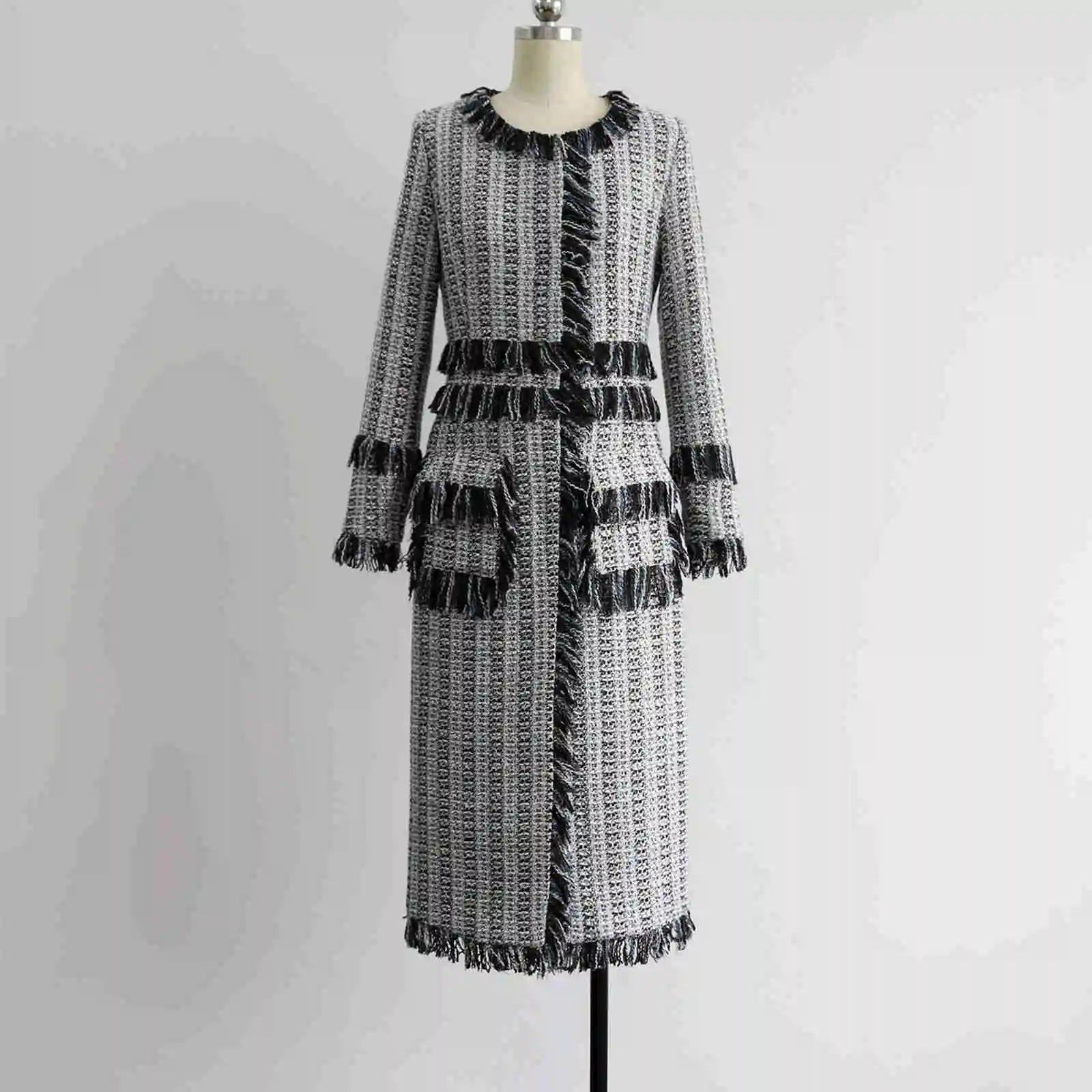 

Winter new elegant tweed fringe color in the long coat coat woman