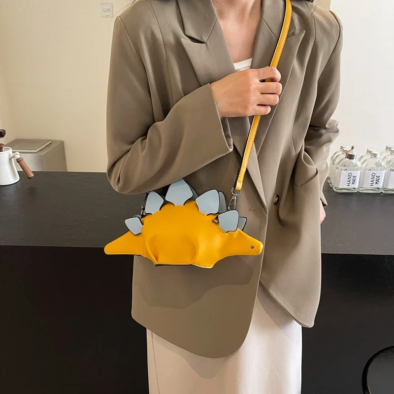 Забавная дизайнерская сумка через плечо с динозавром новинка 2024 в японском стиле