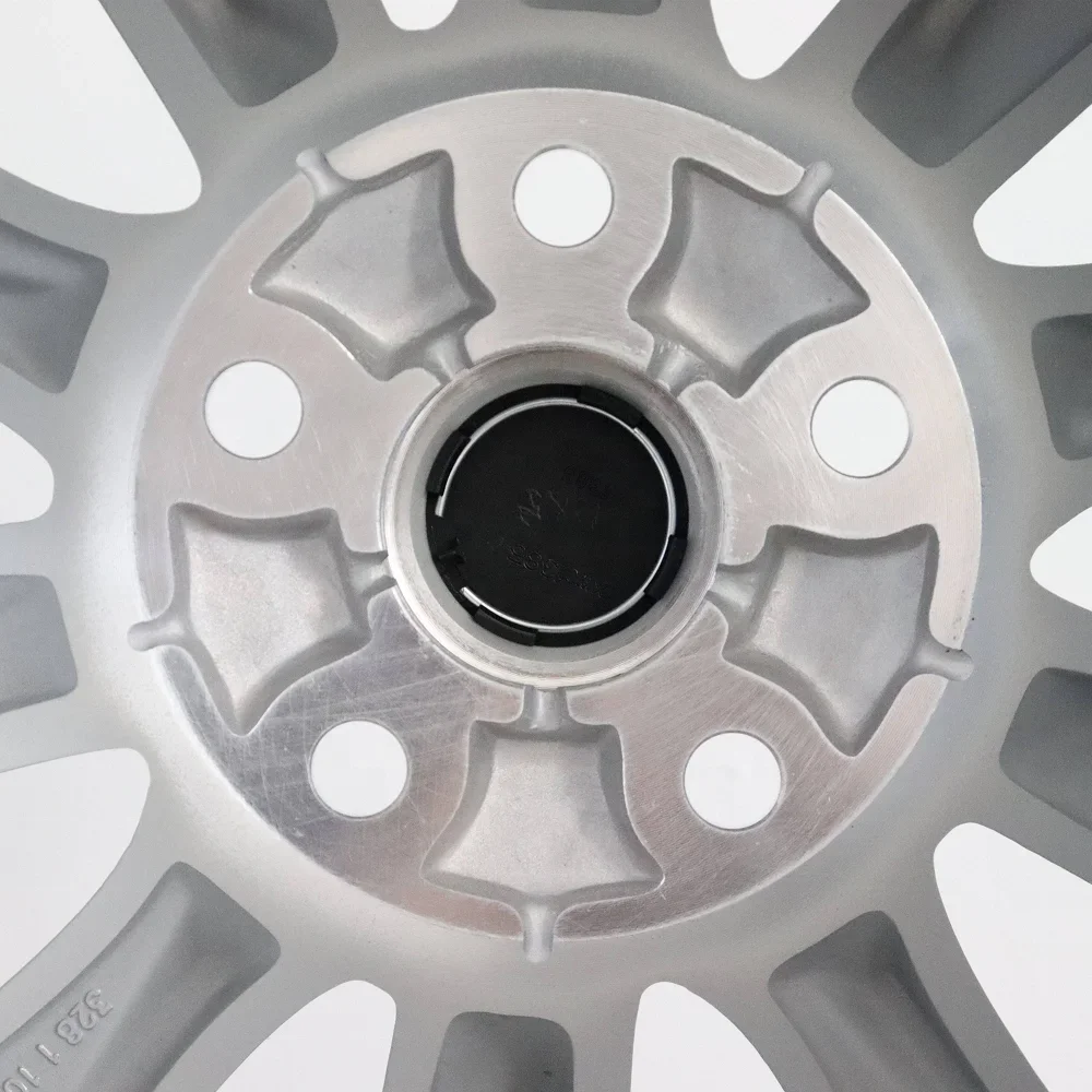 Автоматическая ступица колеса 19 дюймов 8 0J ET40 обода из сплава серебристая для Tesla