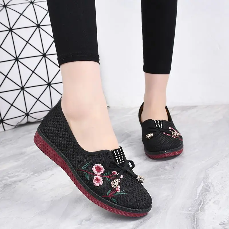 Lady Casual Comfort Spring & Summer Black Embroidery Flat Shoes Women Cool Spring & Summer Dance Loafers Zapatos De Mujer H28c images - 6