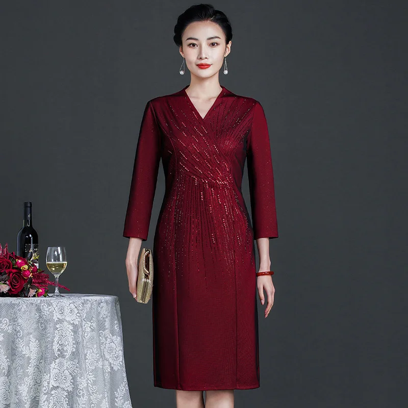

Осень 2023, улучшенный Чонсам Yourqipao в стиле ретро, темпераментная вышитая искусственная кожа, китайский стиль, вечерняя Свадьба для женщин