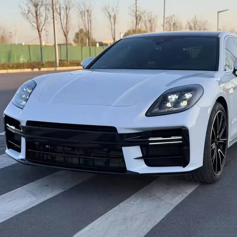 Фото Комплект обвеса для Porsche Panamera 976 24-25: передний бампер, боковые юбки, задний диффузор, новый стиль, модифицированный кузовной комплект №4
