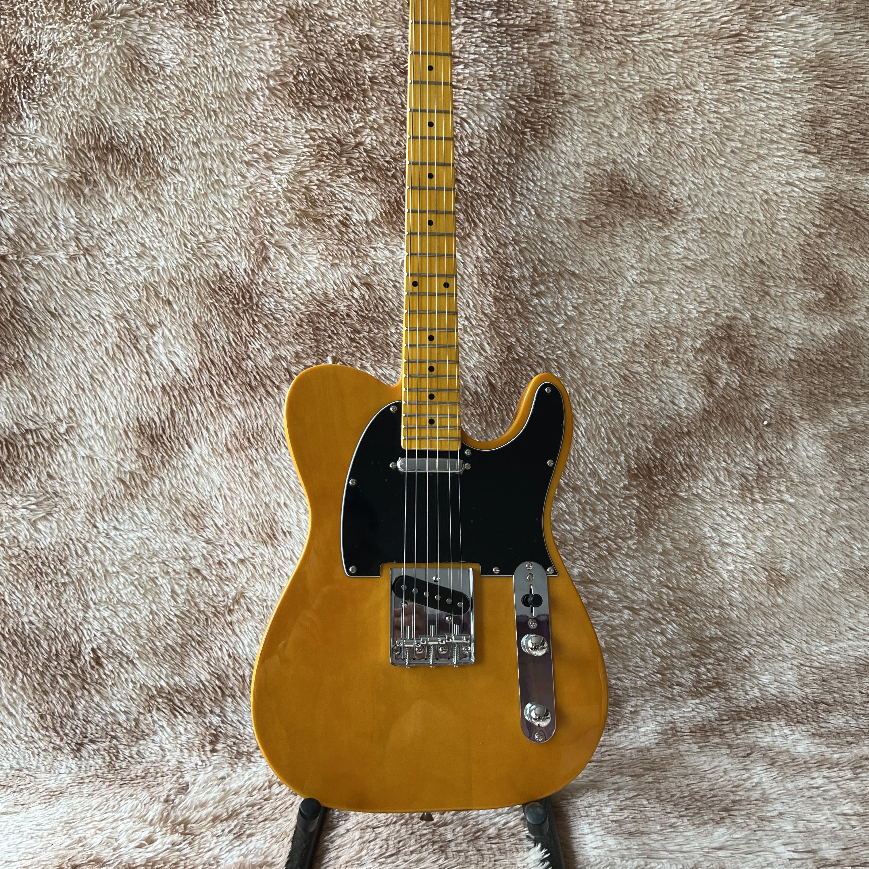 

Single Tremolo Durable TL Electric Guitar Solid Basswood Body Maple Fingerboard