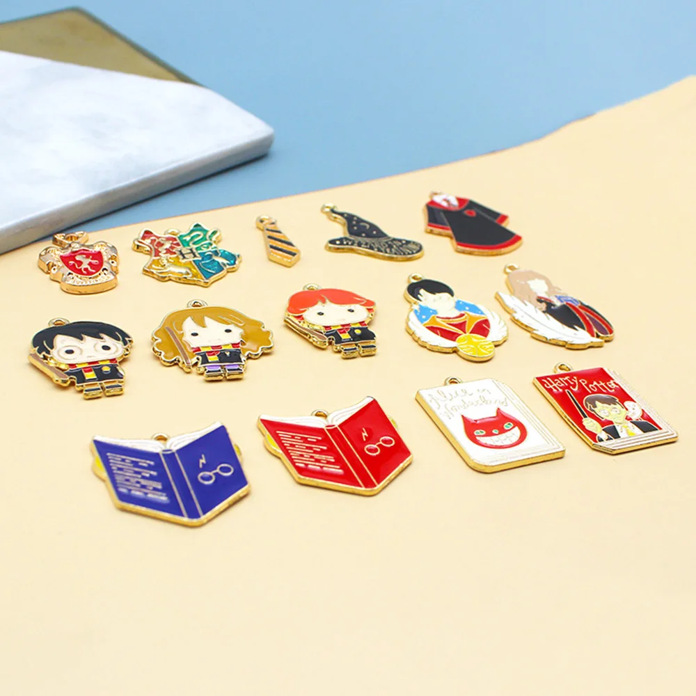 10 шт./лот волшебный школьный Металлический Эмалированный значок школьная форма