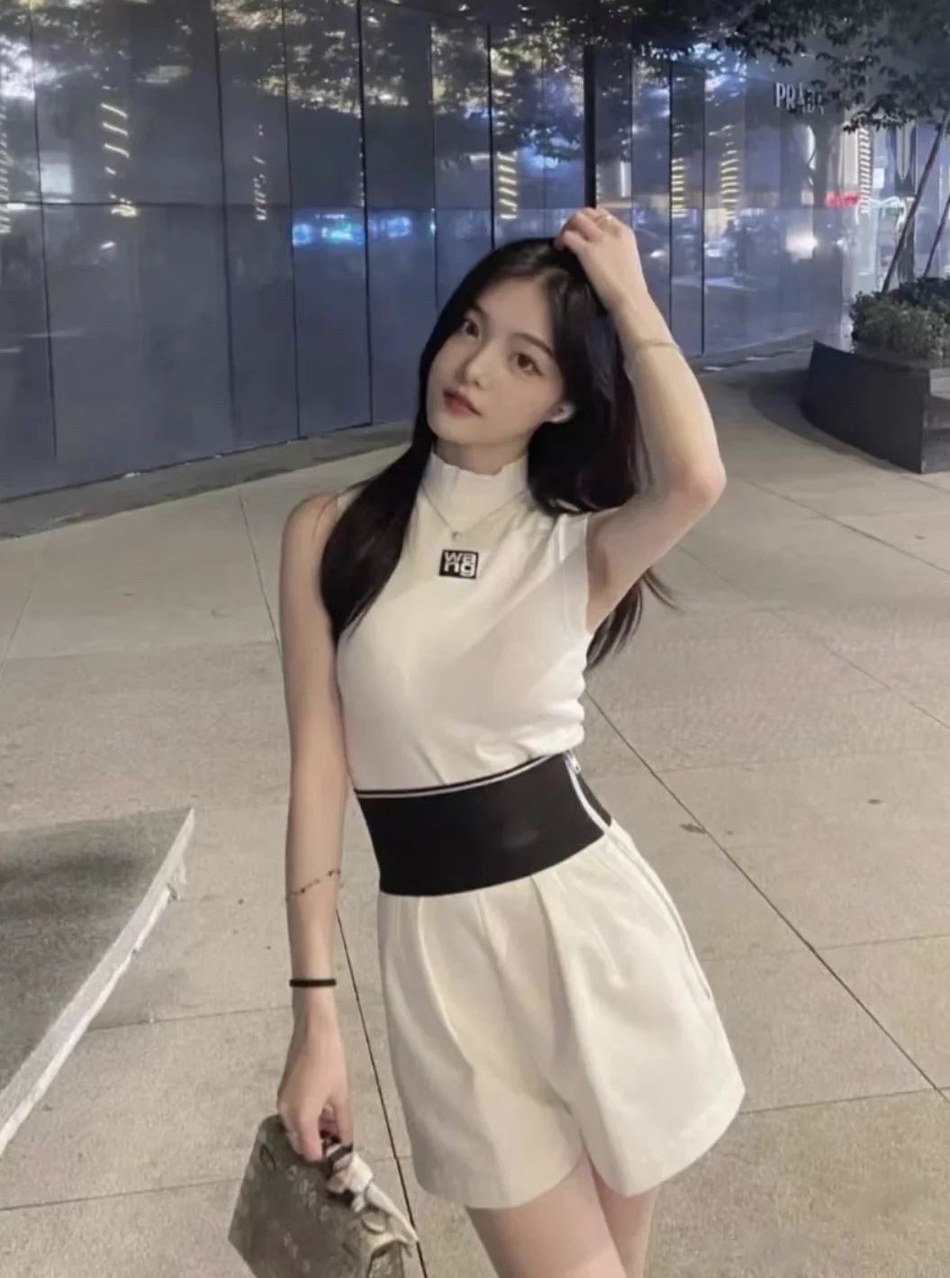 

Fashion Classic Trendy Luxury Designer cloth Summer New Slim Fit Versatile Letter Half High Collar Sleeveless Tank Top for Women